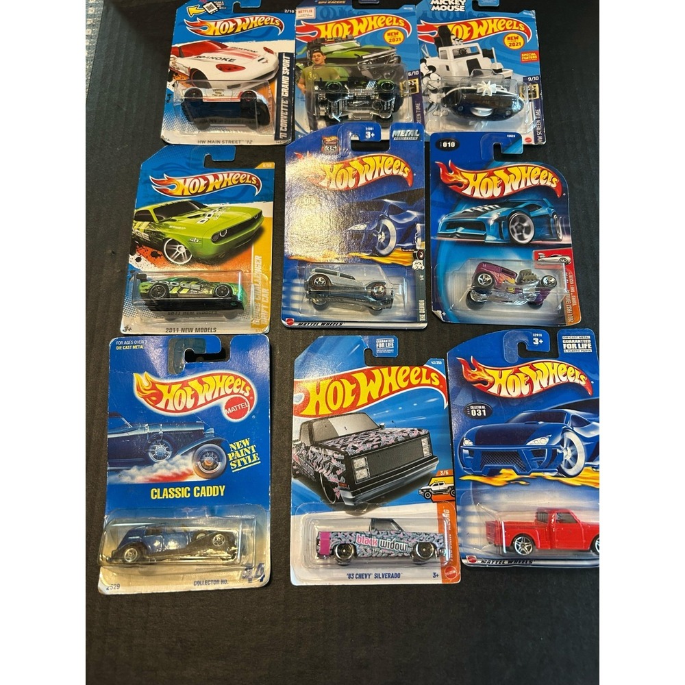 Lot Of 9 NIP 1:64 Diecast Hot Wheels Random Assortment